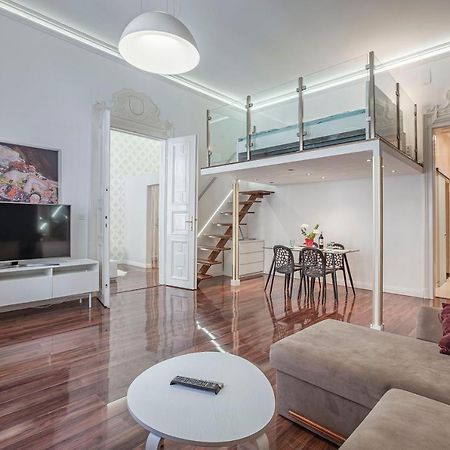 Appartement Luxury Art Deco Flat / Big Balcony à Budapest Extérieur photo