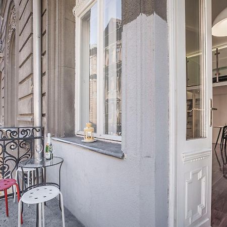 Appartement Luxury Art Deco Flat / Big Balcony à Budapest Extérieur photo