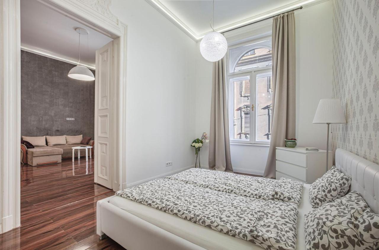 Appartement Luxury Art Deco Flat / Big Balcony à Budapest Extérieur photo